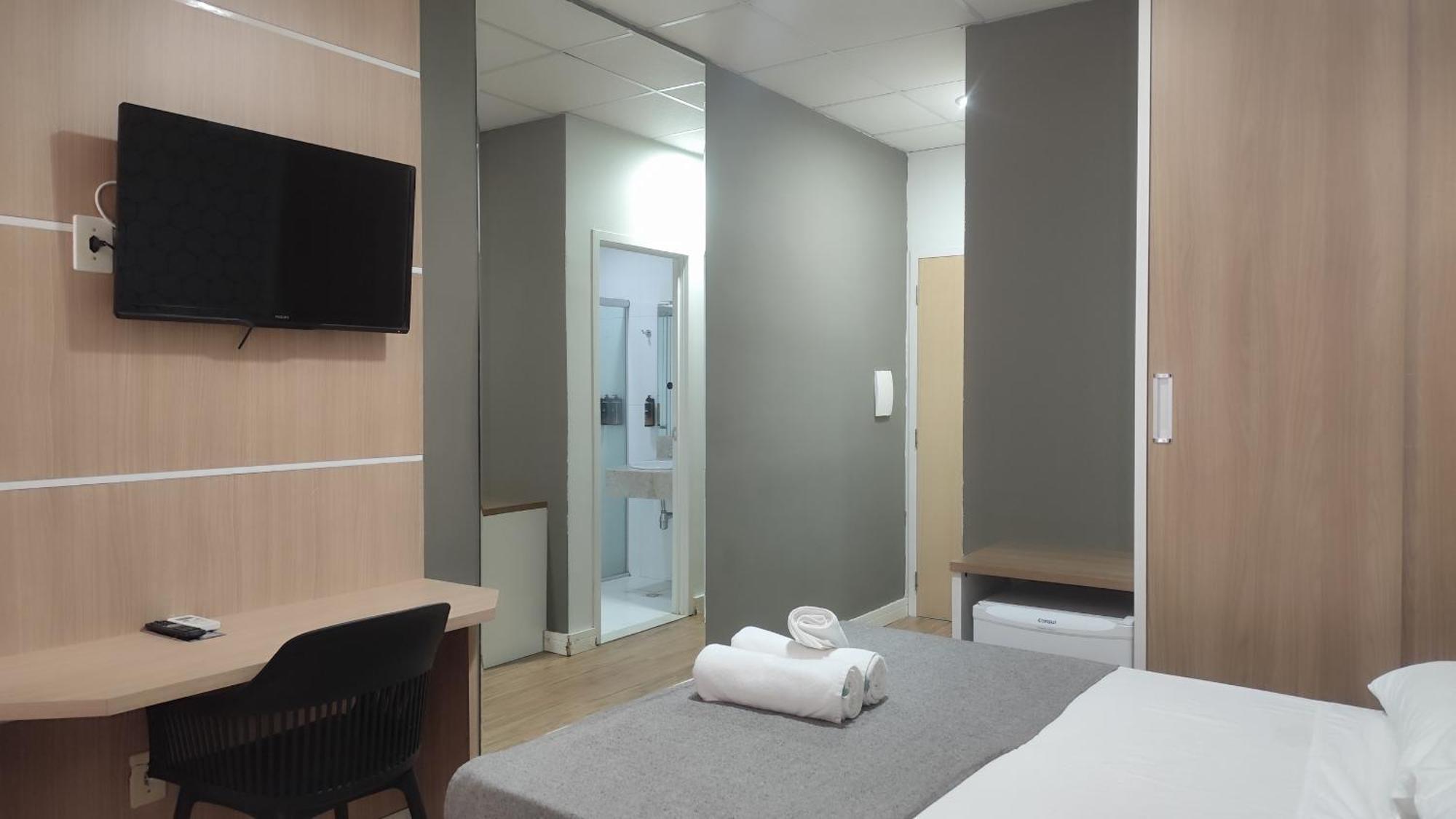 Assay Plaza 4*