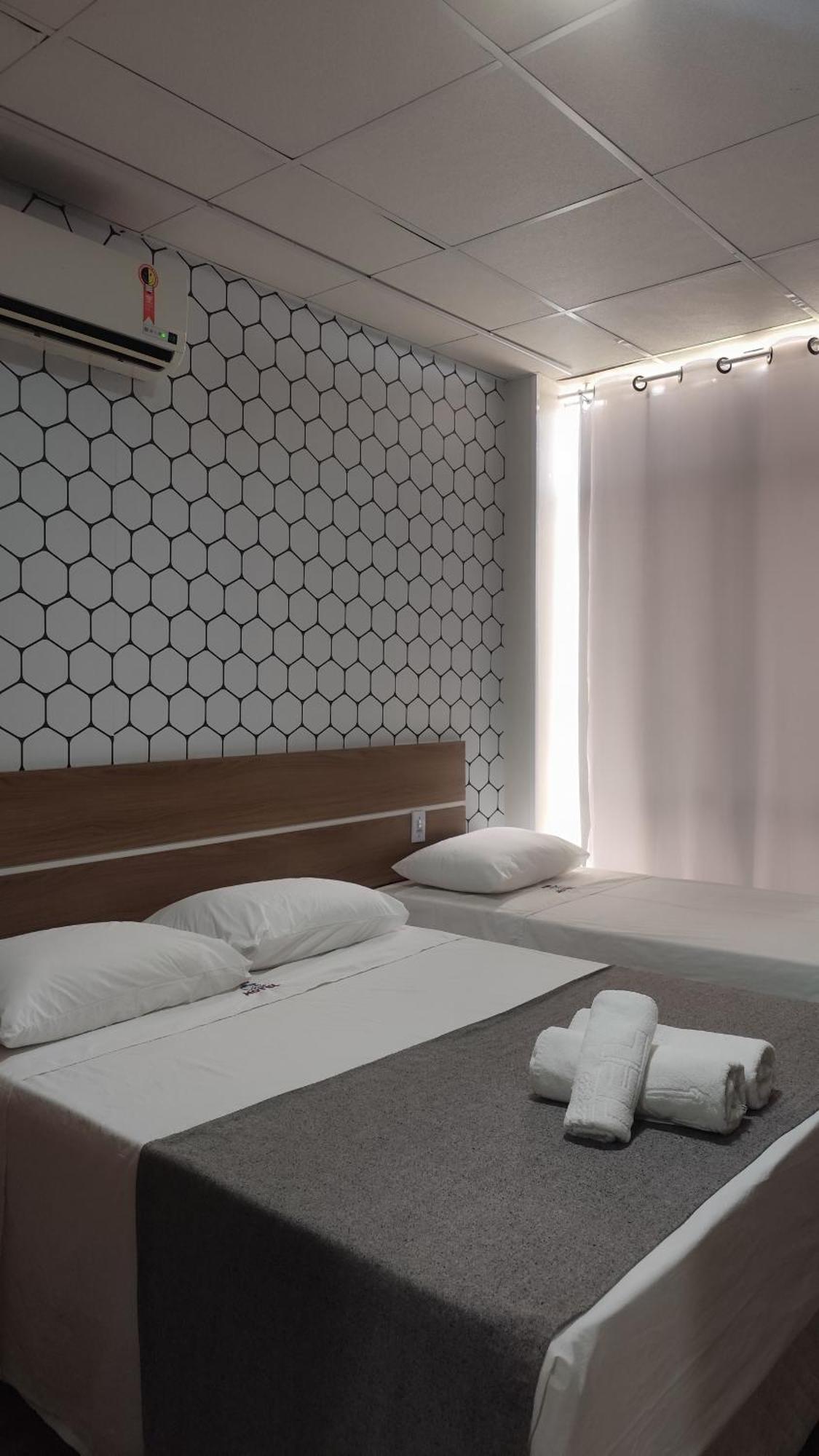 Assay Plaza Hotel 4*