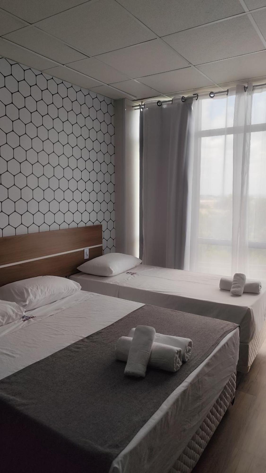 Hotel Assay Plaza 4*